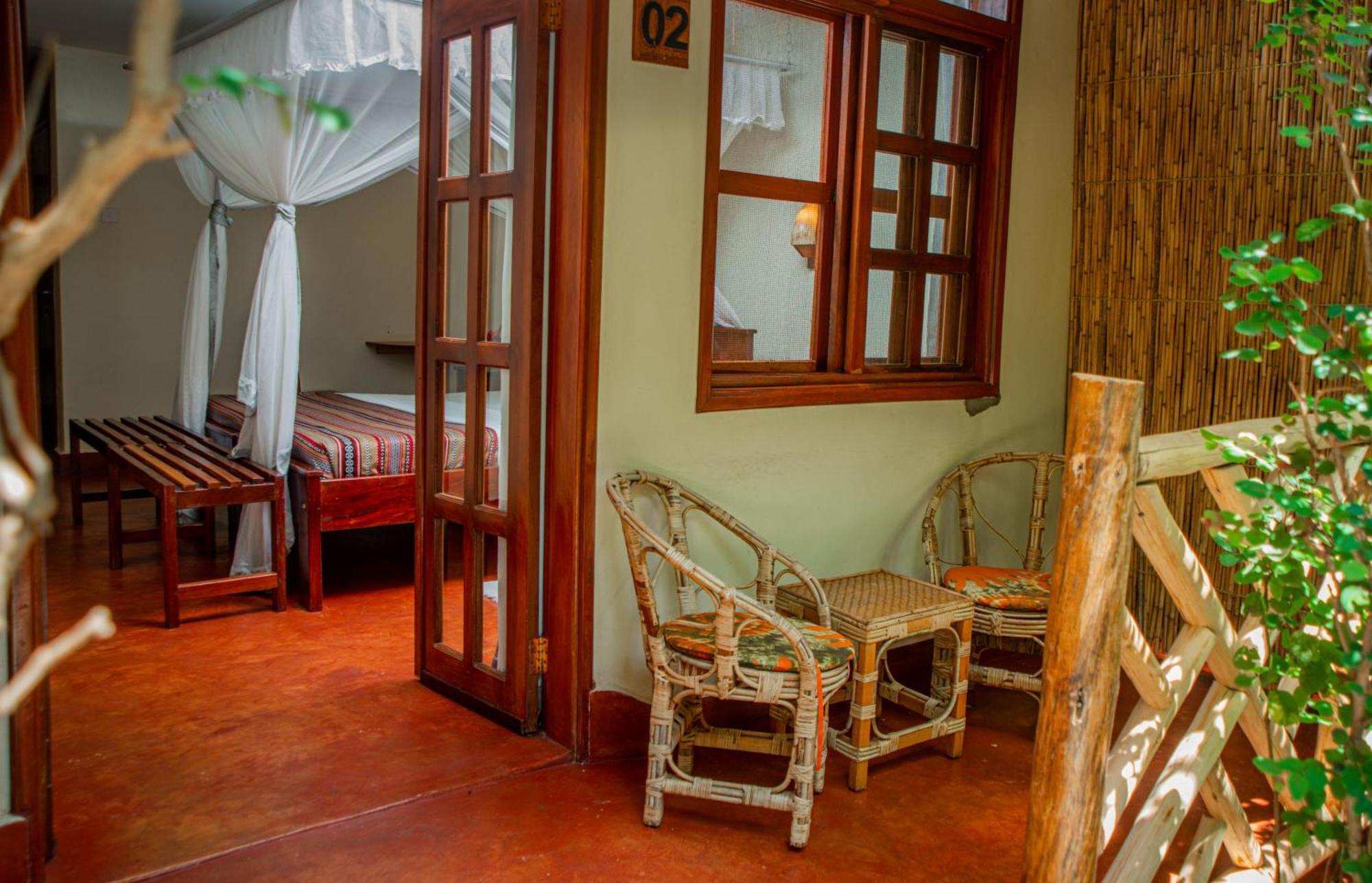 African Roots Gulu Exterior photo